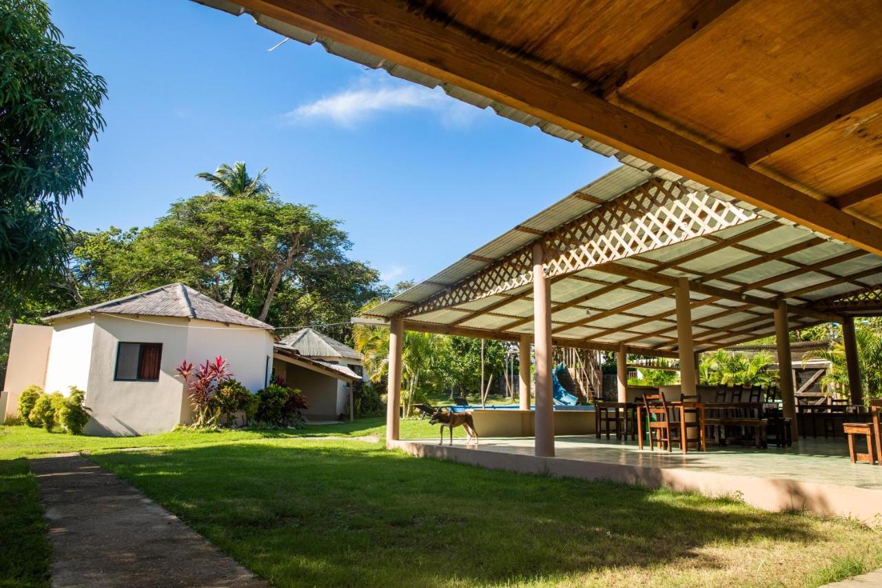 Gipsy Ranch Rooms Кабарете Екстериор снимка