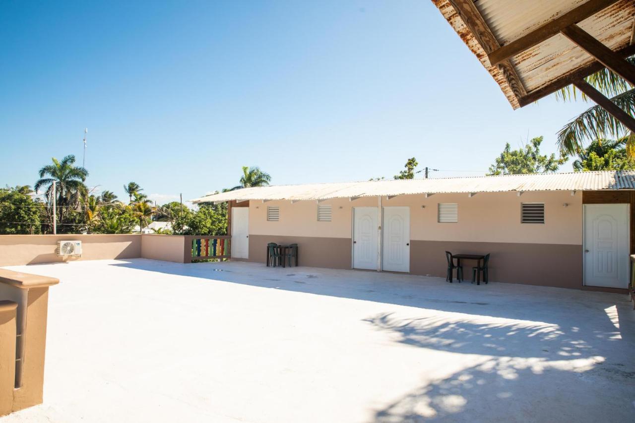 Gipsy Ranch Rooms Кабарете Екстериор снимка