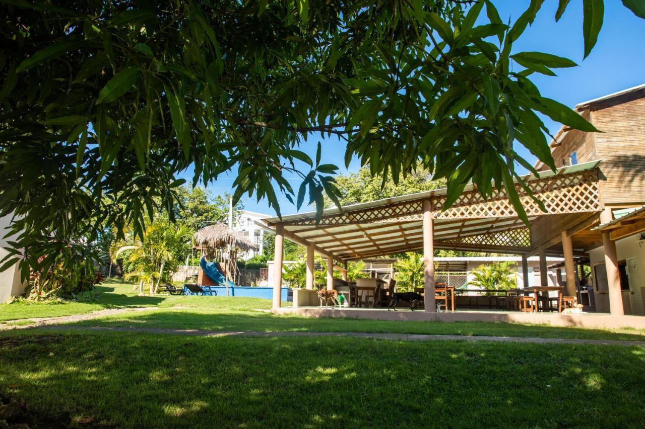 Gipsy Ranch Rooms Кабарете Екстериор снимка