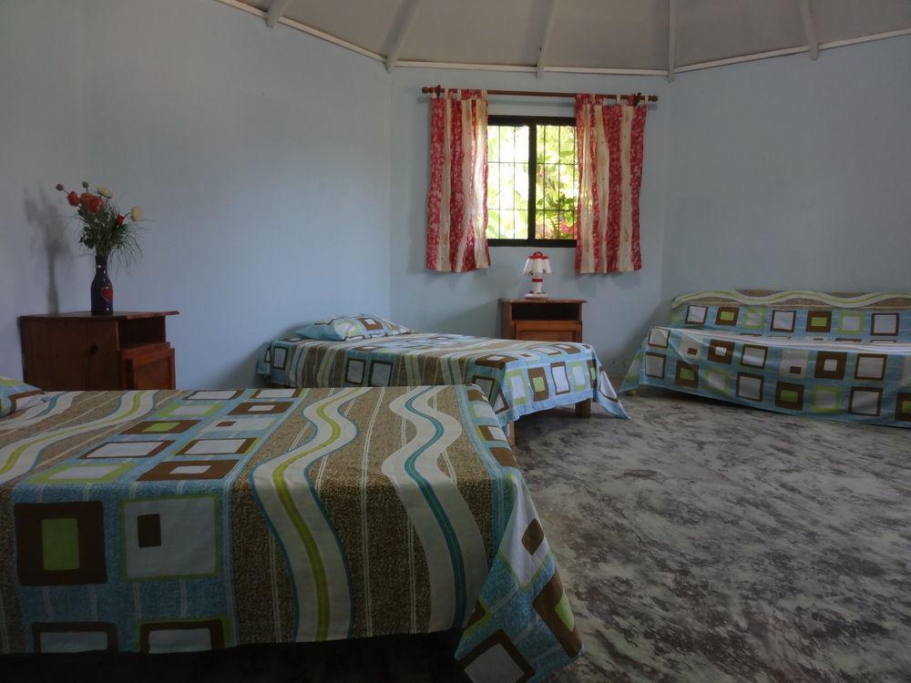 Gipsy Ranch Rooms Кабарете Екстериор снимка